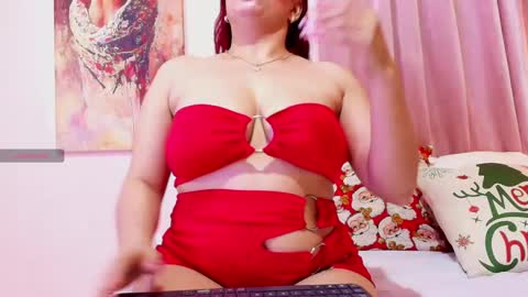 Snapshot of _veronica_tits chatting on December 17, 2024, 10:11 pm Veronica online show from December 17, 2024, 10:11 pm