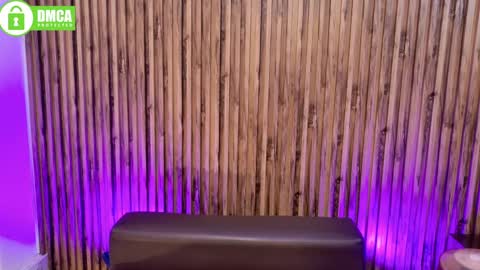 Snapshot of _veronicadeleon_ chatting on April 28, 2026, 3:50 pm Veronica online show from April 28, 2026, 3:50 pm