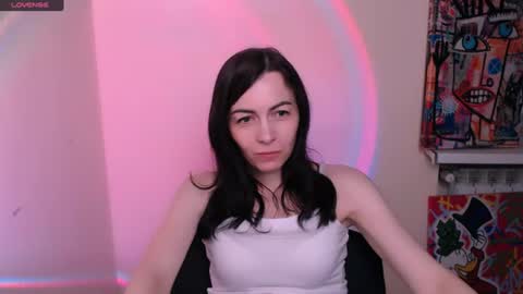 Snapshot of _violax_ chatting on June 24, 2026, 4:06 pm Vio online show from June 24, 2026, 4:06 pm