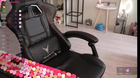 Alis online show from November 20, 2025, 8:14 am