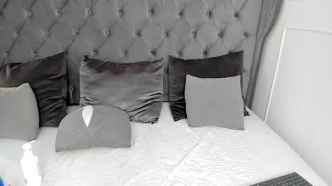  Vix  online show from January 3, 2025, 3:33 pm