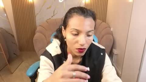 Snapshot of _wendy_b chatting on November 22, 2025, 3:05 am wendy online show from November 22, 2025, 3:05 am