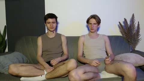 Snapshot of _whitenight18_ chatting on December 16, 2024, 4:02 am Bogdan Vlad online show from December 16, 2024, 4:02 am