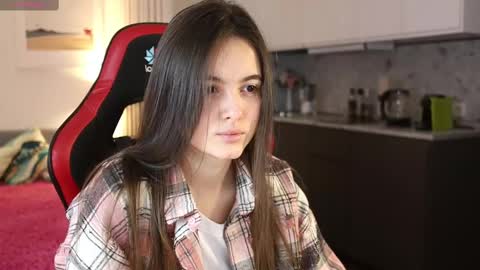 Kristina online show from March 9, 2025, 10:30 am