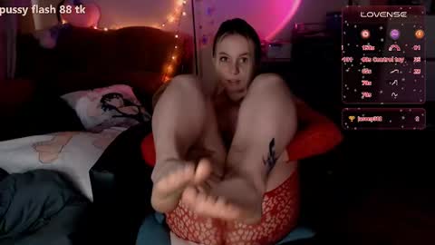 Tory lavender - MV online show from February 15, 2025, 6:12 am