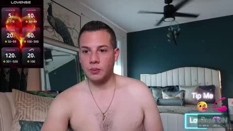 Snapshot of _xsebxx chatting on November 19, 2025, 6:30 pm Sebastian online show from November 19, 2025, 6:30 pm