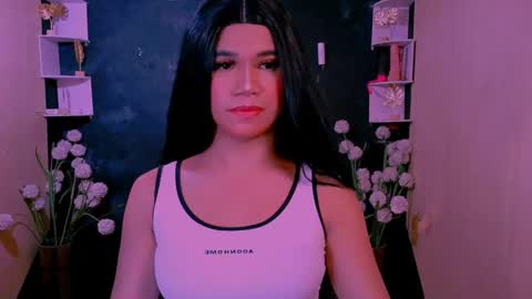 _xxlilly online show from April 16, 2026, 8:37 am
