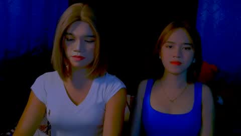 _xxlilly online show from May 10, 2026, 10:42 am