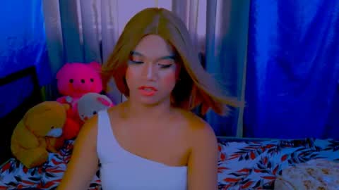 _xxlilly online show from May 27, 2026, 4:09 am