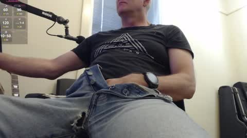 Snapshot of _xxrockstarloverxx_ chatting on April 2, 2026, 9:12 pm _xxrockstarloverxx_ online show from April 2, 2026, 9:12 pm