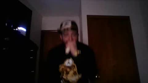 Snapshot of _your_pleasure__ chatting on February 24, 2025, 7:52 pm _your_pleasure__ online show from February 24, 2025, 7:52 pm