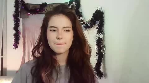 Snapshot of _yourcherrybomb chatting on October 28, 2025, 2:15 am _yourcherrybomb online show from October 28, 2025, 2:15 am