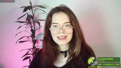 Snapshot of _yourcherrybomb chatting on December 1, 2025, 5:01 am _yourcherrybomb online show from December 1, 2025, 5:01 am