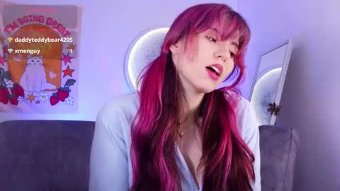 _yourcherrybomb online show from March 29, 2026, 5:29 am