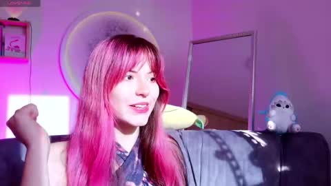 _yourcherrybomb online show from April 16, 2026, 9:39 pm