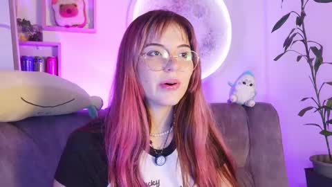 _yourcherrybomb online show from May 16, 2026, 3:47 am