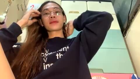 Snapshot of _yoursexwife_ chatting on June 17, 2026, 3:35 pm sheng online show from June 17, 2026, 3:35 pm