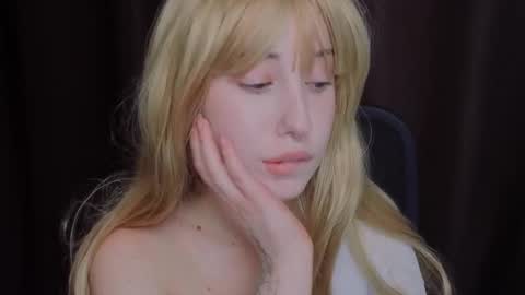 Snapshot of _yukimisa chatting on November 16, 2025, 3:39 pm misa online show from November 16, 2025, 3:39 pm