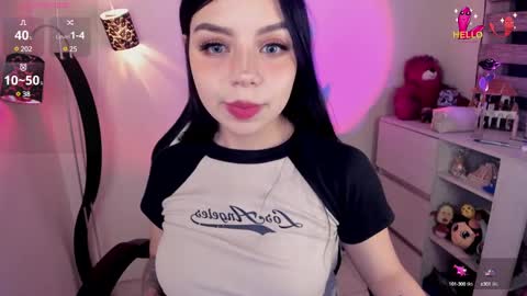 Snapshot of _zathara_ chatting on February 1, 2025, 1:55 am _zathara_ online show from February 1, 2025, 1:55 am