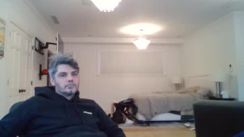 Snapshot of _zeus____ chatting on January 6, 2025, 7:24 pm Zeus online show from January 6, 2025, 7:24 pm