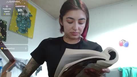 Snapshot of _zoebakers chatting on October 24, 2025, 10:17 pm Zoe online show from October 24, 2025, 10:17 pm