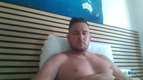 Snapshot of a3cuadros chatting on June 8, 2026, 1:55 pm a3cuadros online show from June 8, 2026, 1:55 pm