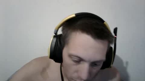 A Bored Dragon online show from December 16, 2025, 9:14 am