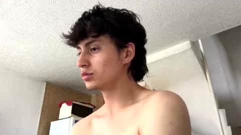 Snapshot of a_littlee_bear chatting on November 13, 2025, 6:07 pm a littlee bear online show from November 13, 2025, 6:07 pm