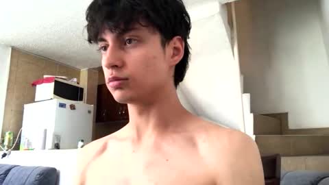 Snapshot of a_littlee_bear chatting on December 15, 2025, 3:38 pm a littlee bear online show from December 15, 2025, 3:38 pm