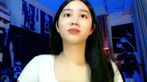 Lovely Yana  online show from October 27, 2025, 6:17 am