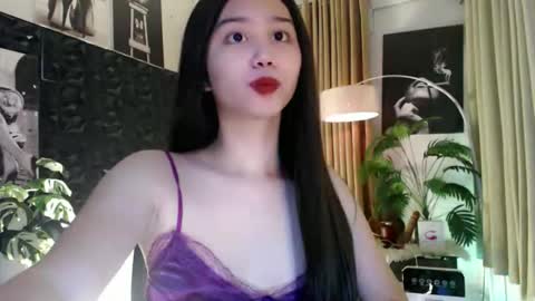 Lovely Yana  online show from December 5, 2025, 11:41 am