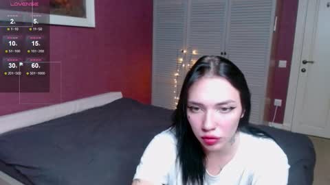 Snapshot of a_s_m_ chatting on October 29, 2025, 8:32 pm Kris Michael online show from October 29, 2025, 8:32 pm