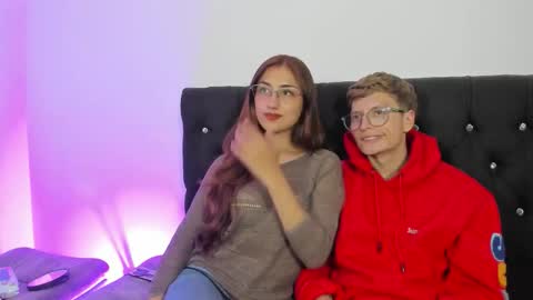 Snapshot of a_sexy_couple__ chatting on December 4, 2025, 10:29 pm A Sexy Couple online show from December 4, 2025, 10:29 pm