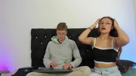 A Sexy Couple online show from December 19, 2025, 6:37 pm