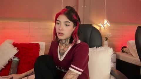 Luni  online show from January 31, 2026, 7:11 pm