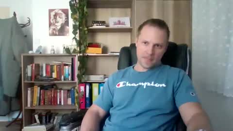 Snapshot of aaaandzzz chatting on March 2, 2025, 9:31 am Long distance cumshot online show from March 2, 2025, 9:31 am