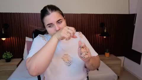 Abby Lee  online show from March 5, 2026, 6:59 pm