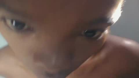 aadienne online show from May 14, 2026, 7:04 am