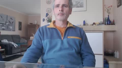 Aalex1717 online show from February 26, 2025, 2:14 pm