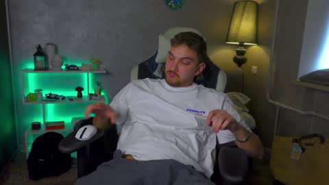 Alex online show from February 2, 2025, 8:02 am