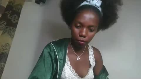 Snapshot of aangevelo chatting on November 9, 2025, 10:02 am aangevelo online show from November 9, 2025, 10:02 am