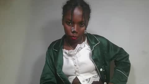 Snapshot of aangevelo chatting on November 13, 2025, 10:08 pm aangevelo online show from November 13, 2025, 10:08 pm