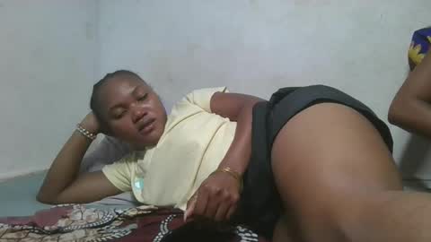 Snapshot of aangevelo chatting on December 15, 2025, 11:14 am aangevelo online show from December 15, 2025, 11:14 am