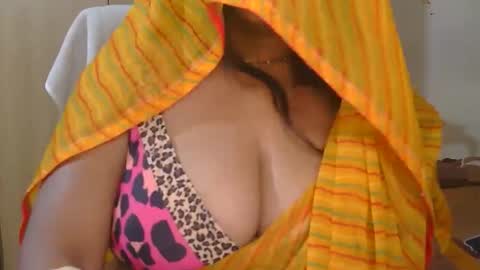 Snapshot of aaradhya_sexy_88 chatting on April 23, 2026, 8:46 am aaradhya_sexy_88 online show from April 23, 2026, 8:46 am