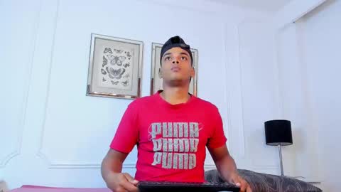 Snapshot of aaron_9827 chatting on January 26, 2025, 6:48 pm aaron_9827 online show from January 26, 2025, 6:48 pm