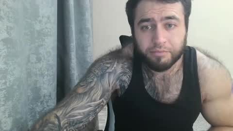 Snapshot of aaron_royal chatting on October 27, 2025, 4:33 pm Davin tayl online show from October 27, 2025, 4:33 pm