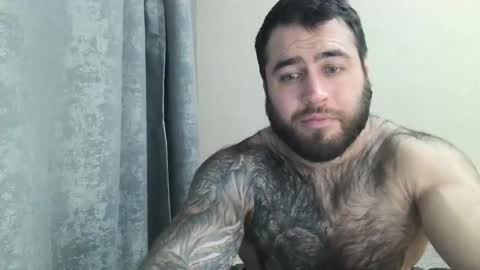 Snapshot of aaron_royal chatting on November 14, 2025, 4:28 pm Davin tayl online show from November 14, 2025, 4:28 pm