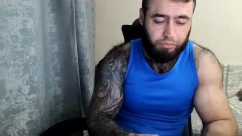 Snapshot of aaron_royal chatting on June 26, 2026, 4:11 pm Davin tayl online show from June 26, 2026, 4:11 pm