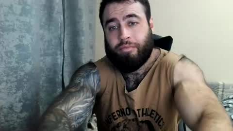 Snapshot of aaron_royal chatting on July 12, 2026, 4:31 pm Davin tayl online show from July 12, 2026, 4:31 pm