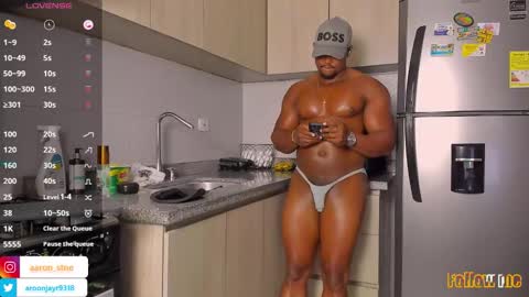 Snapshot of aaron_st chatting on January 13, 2026, 1:33 am Aaron online show from January 13, 2026, 1:33 am
